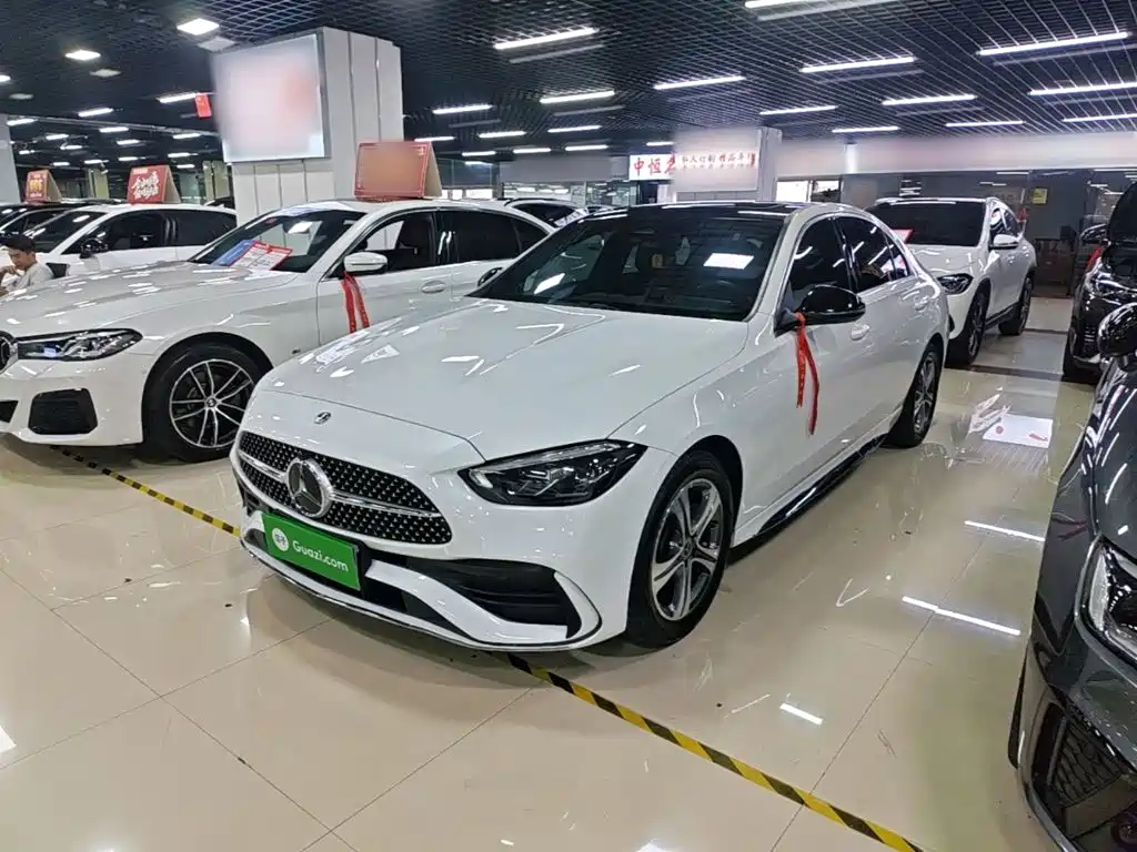 Mercedes-Benz C-Class 2022