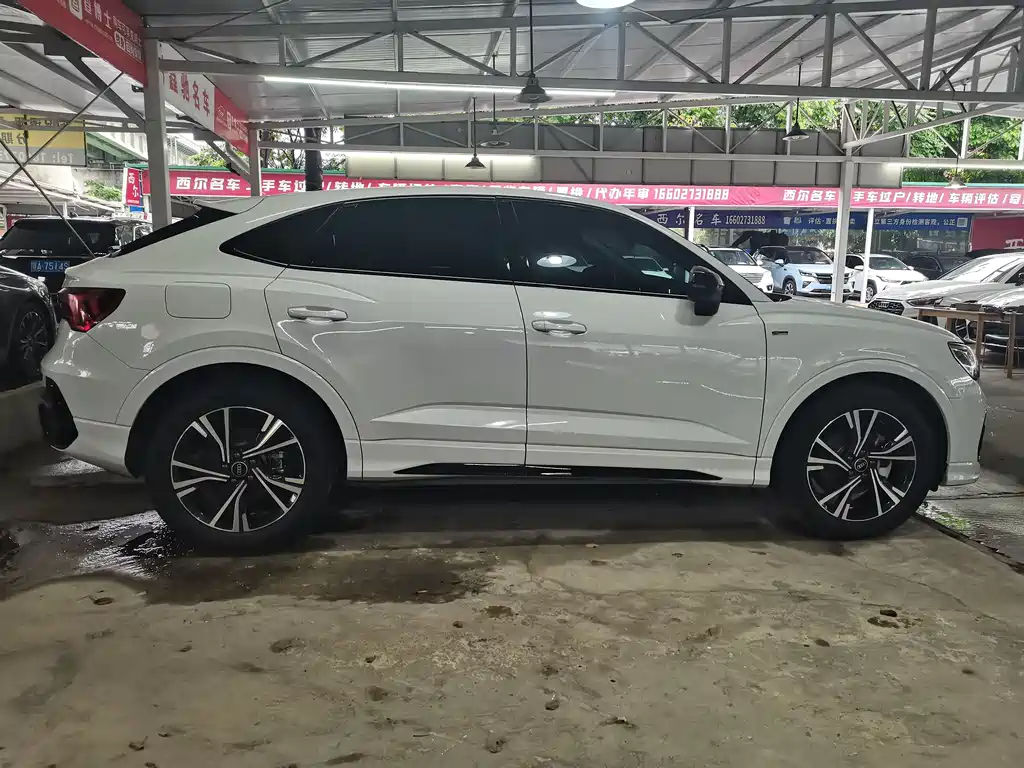 Audi Q3 Sportback 2022 — фото 10
