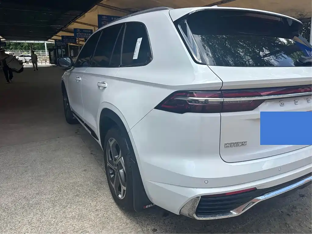 Geely Xingyue L 2023 — фото 10