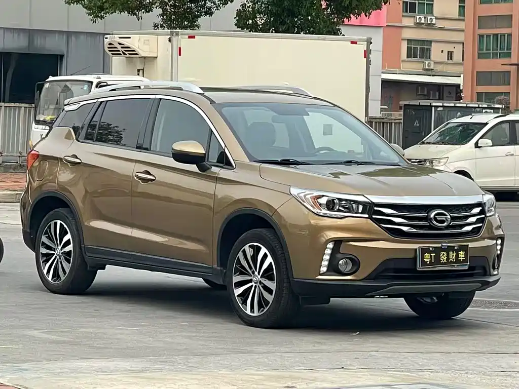 GAC Motor Trumpchi GS4 2016 — фото 3