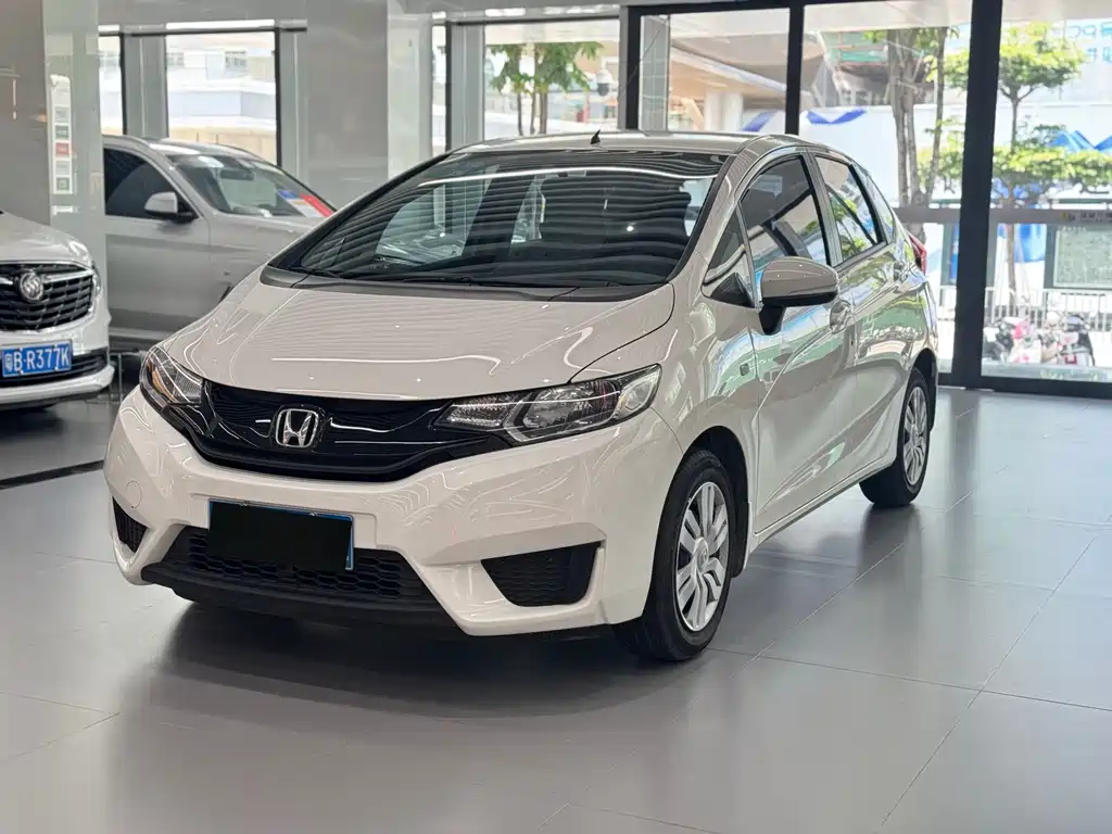 Honda Fit 2015 — фото 10