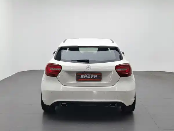 Mercedes-Benz A-Class 2015