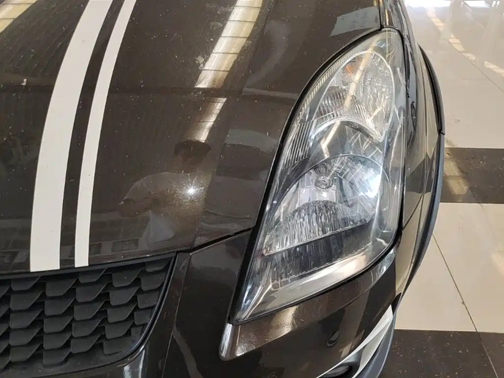Suzuki Swift 2017 — фото 24