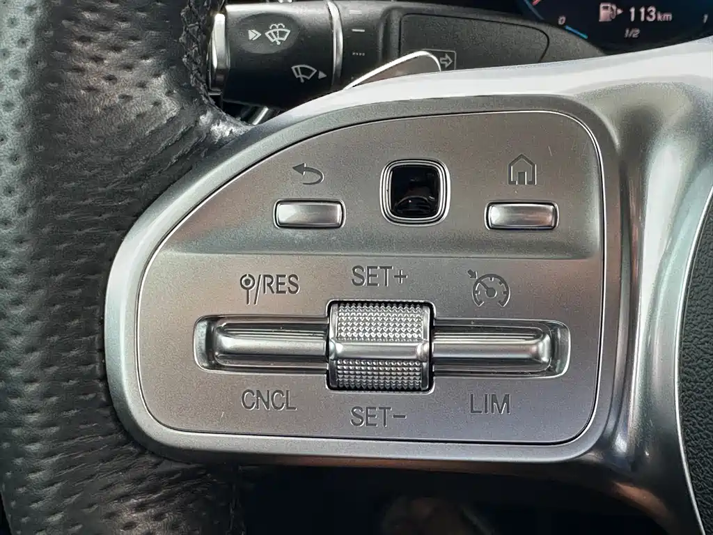 Mercedes-Benz C-Class 2020 — фото 17