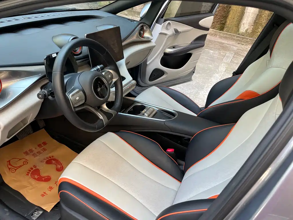 BYD Dolphin 2023 — фото 11