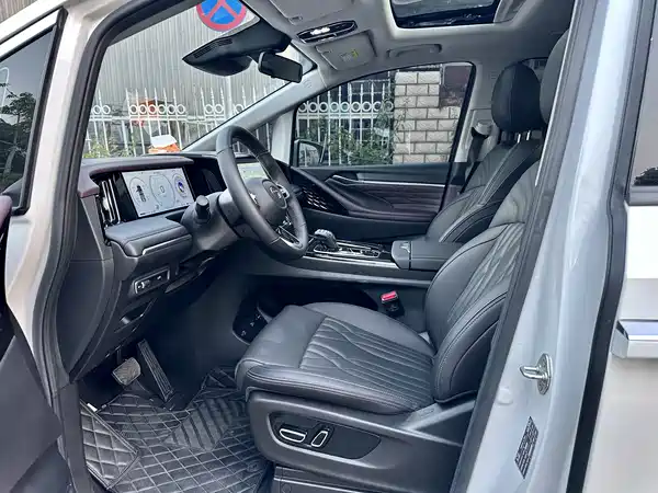 GAC Trumpchi M8 2024