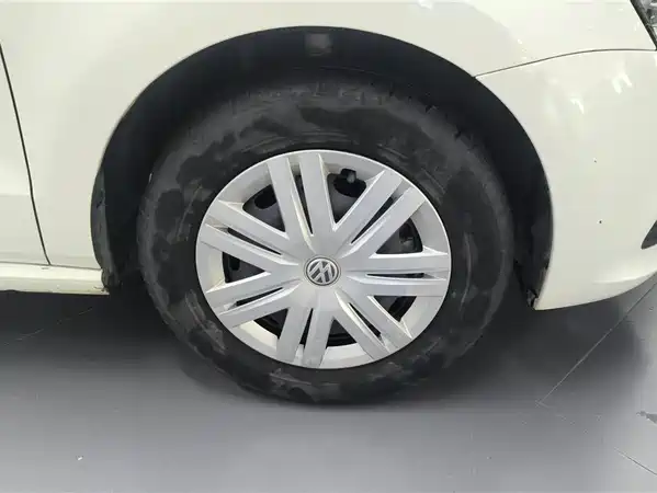 Volkswagen Polo 2016