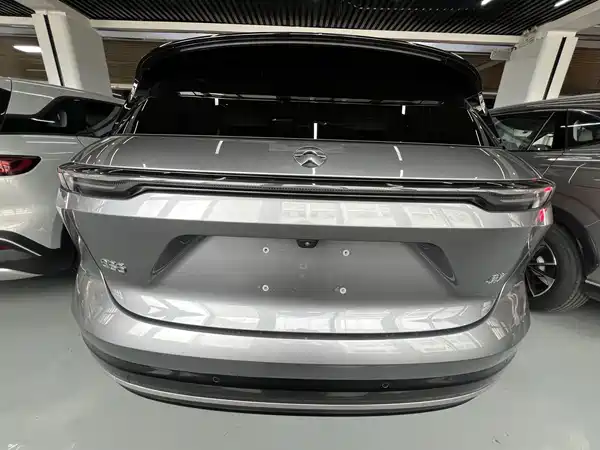 NIO ES6 2025