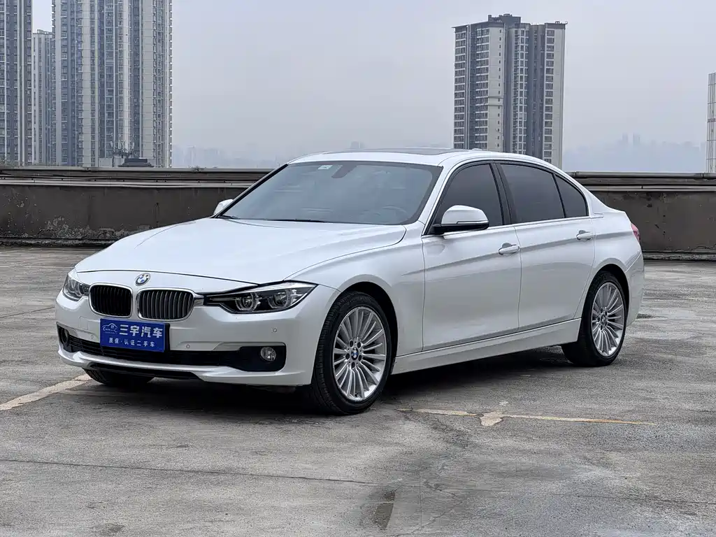 BMW 3 Series 2018 — фото 1