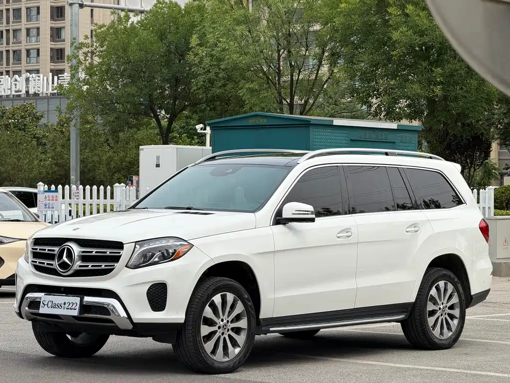 Mercedes-Benz GLS 2018 — фото 1