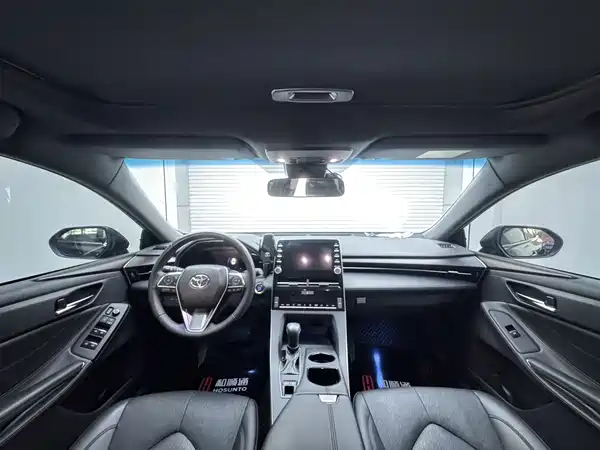 Toyota Avalon 2019