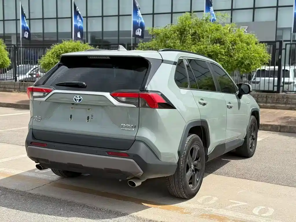 Toyota RAV4 2019