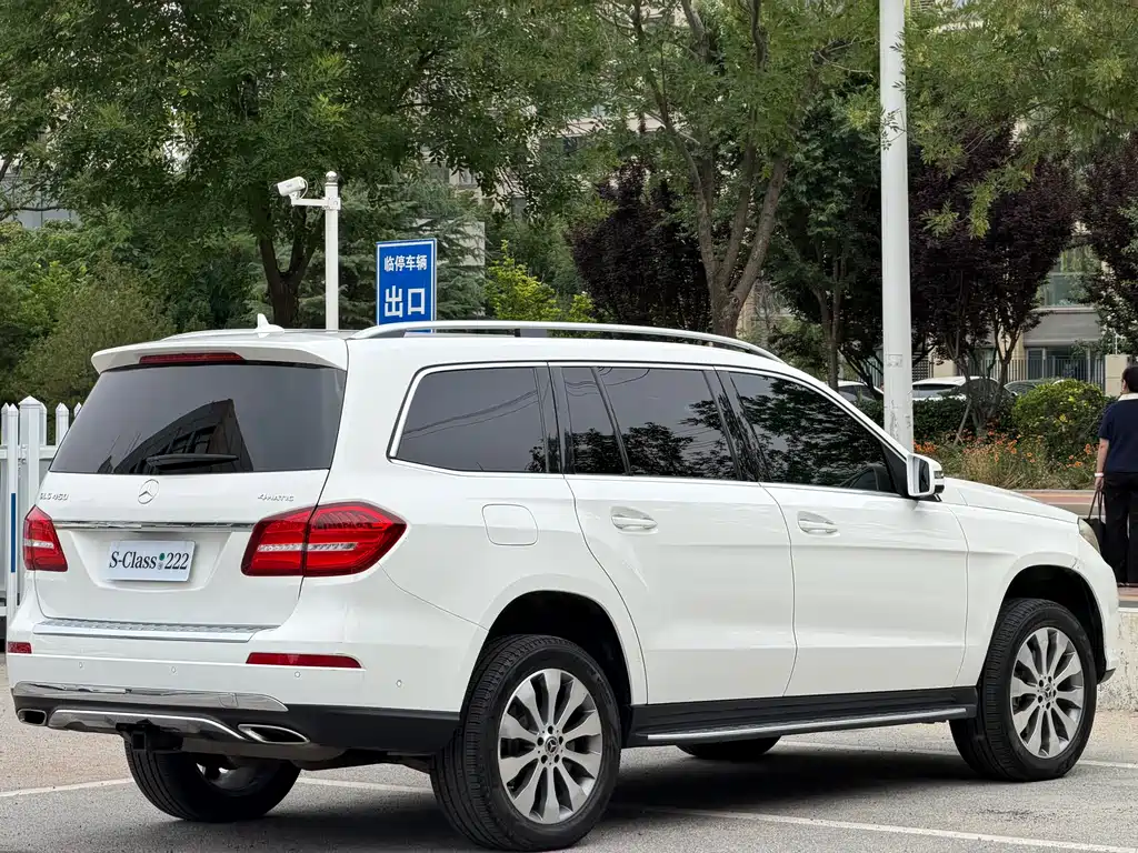 Mercedes-Benz GLS 2018 — фото 6