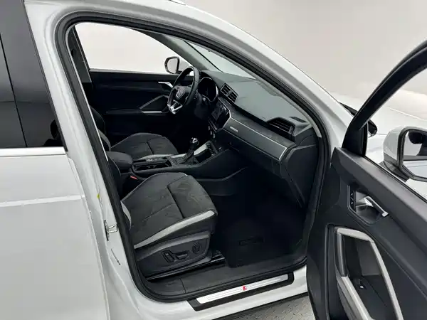 Audi Q3 2023