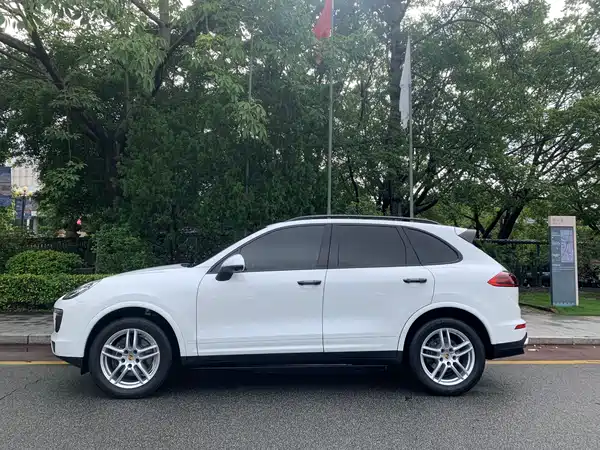 Porsche Cayenne 2017