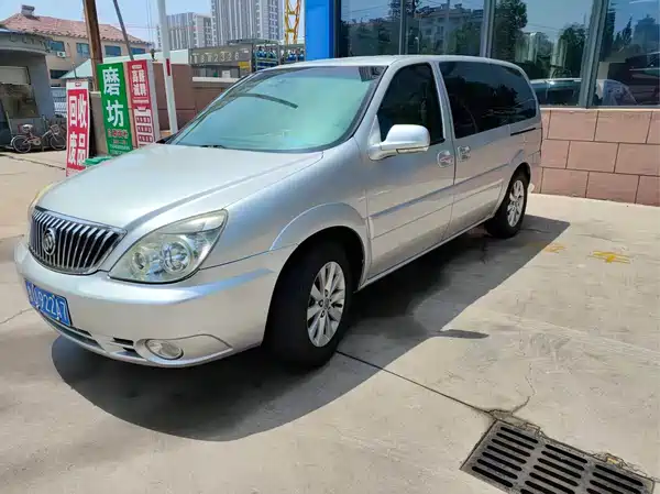 Buick GL8 2015