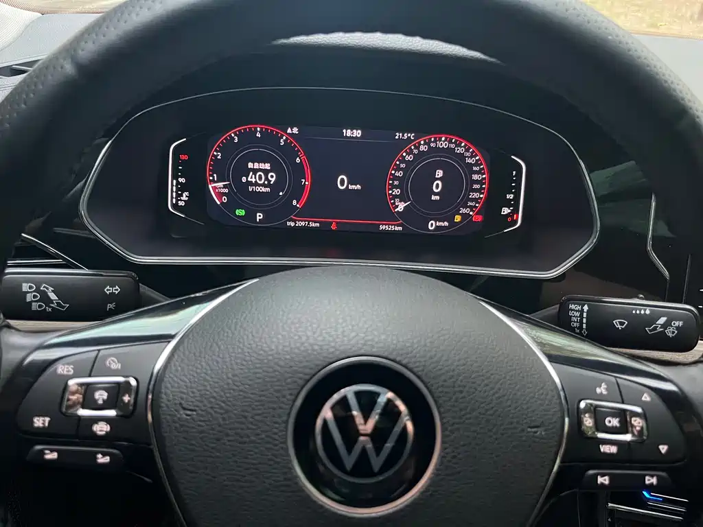Volkswagen Passat 2021 — фото 15