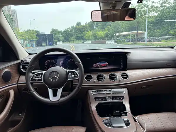 Mercedes-Benz E-Class 2019
