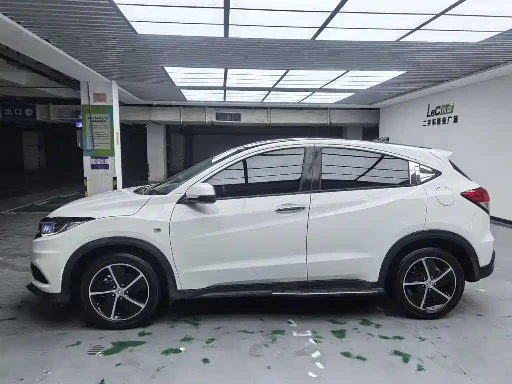 Honda Vezel 2021 — фото 2