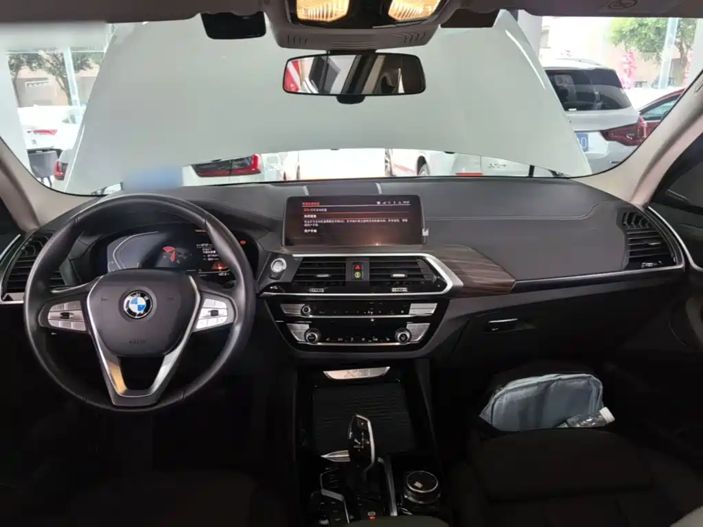 BMW X3 2021