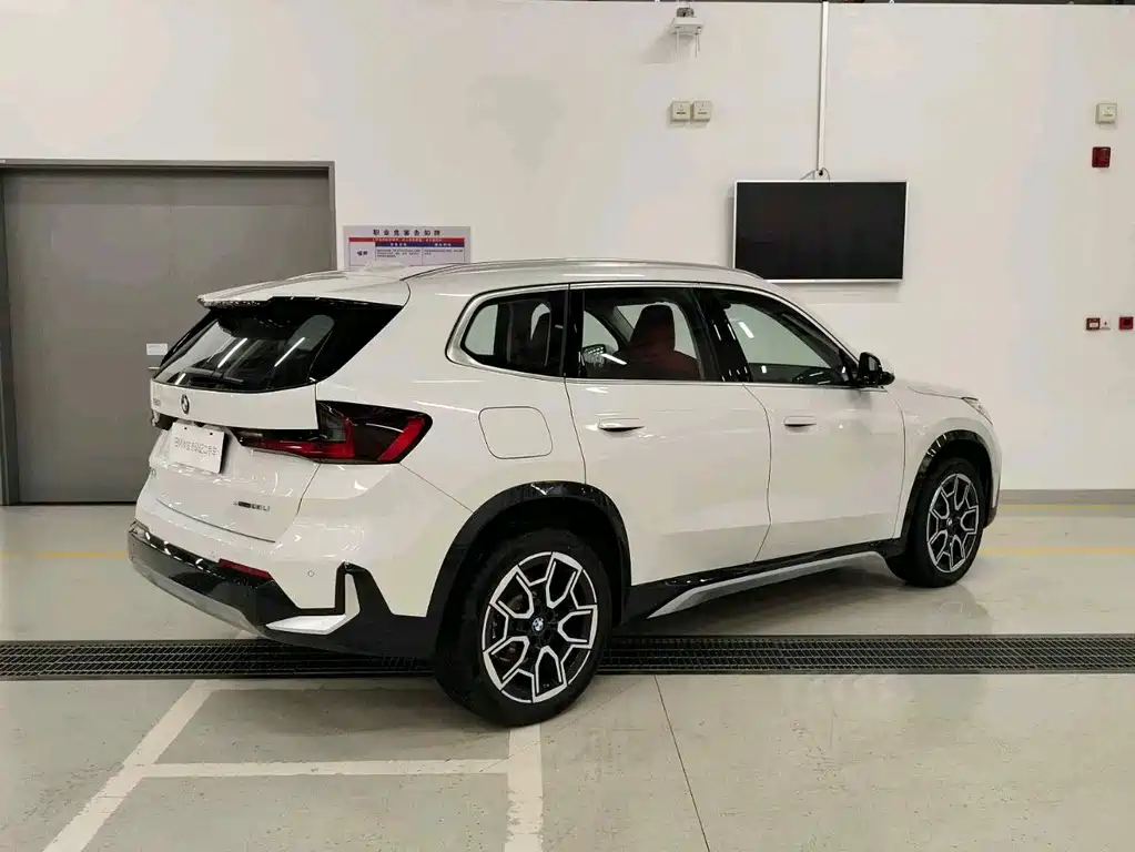BMW X1 2025