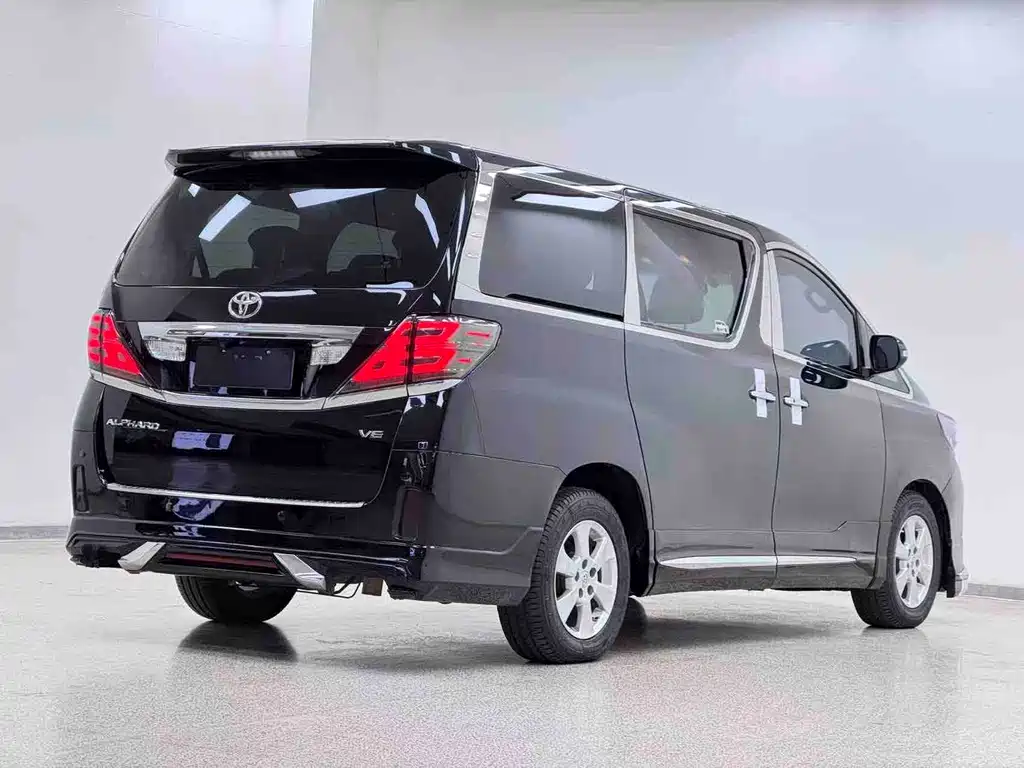 Toyota Alphard 2012 — фото 28