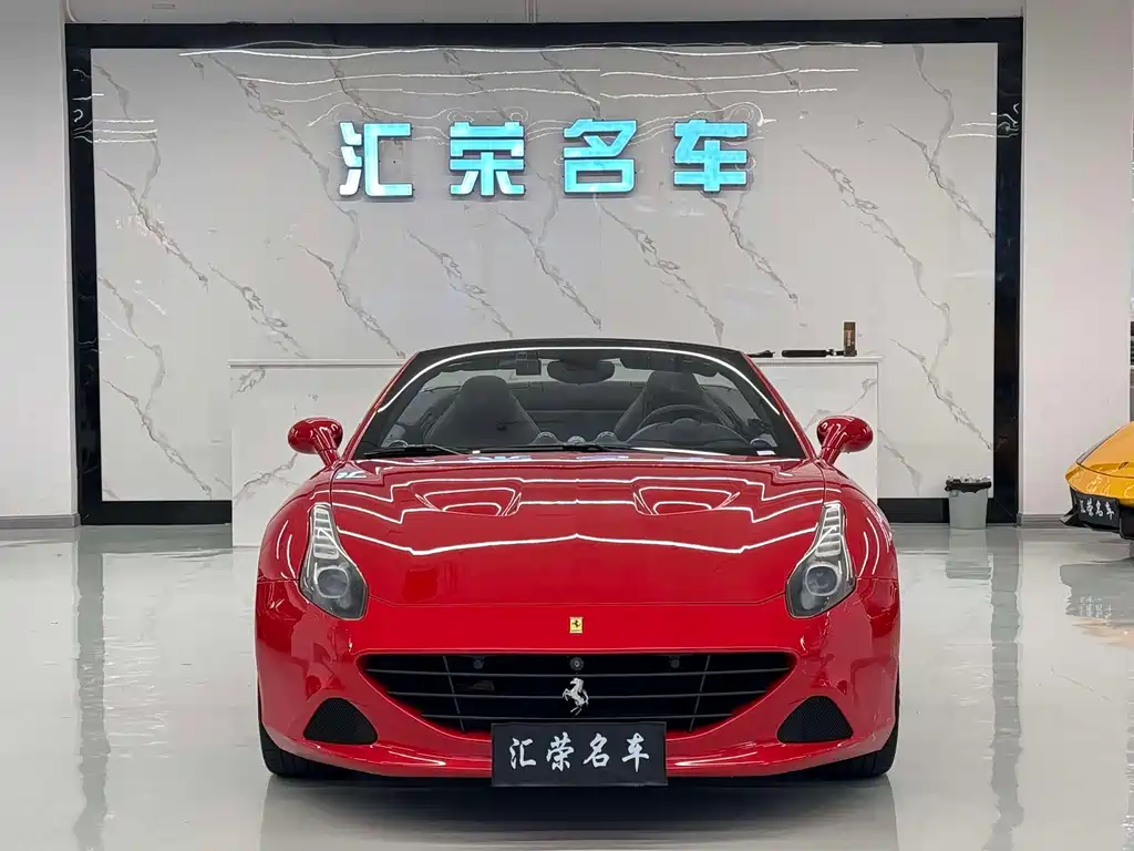 Ferrari California T 2015 — фото 1