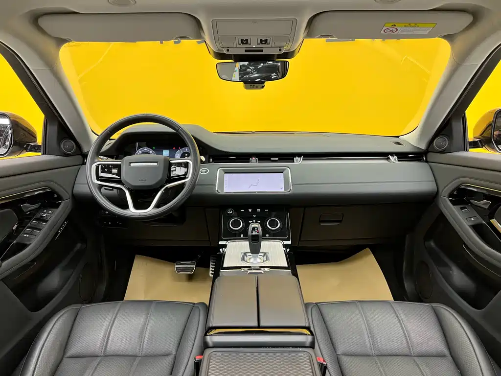 Land Rover Evoque PHEV 2024 — фото 8