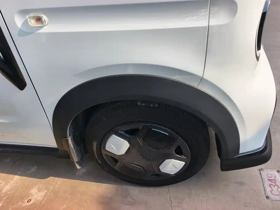 Geely Galaxy Panda 2025
