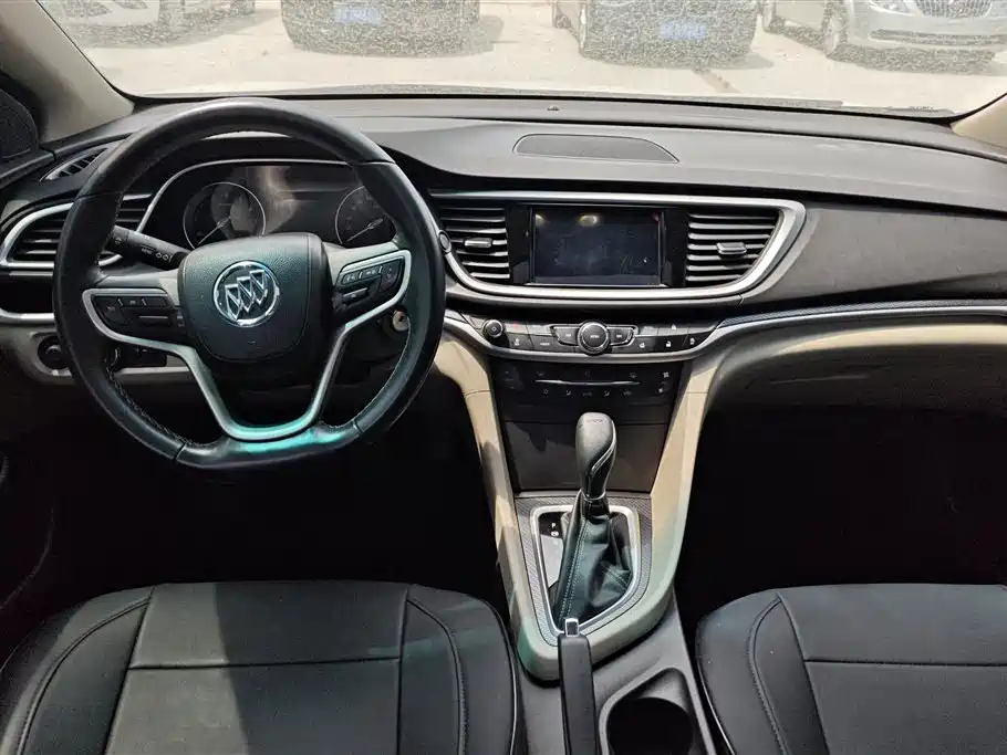 Buick Excelle 2019 — фото 12