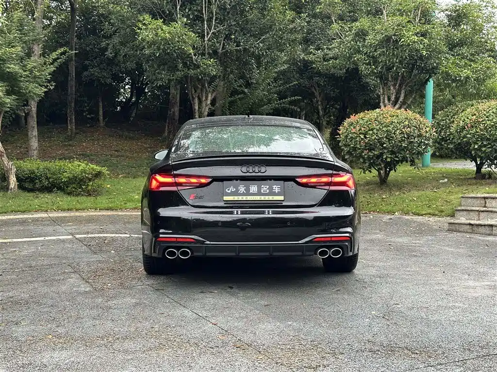 Audi S5 2025 — фото 16