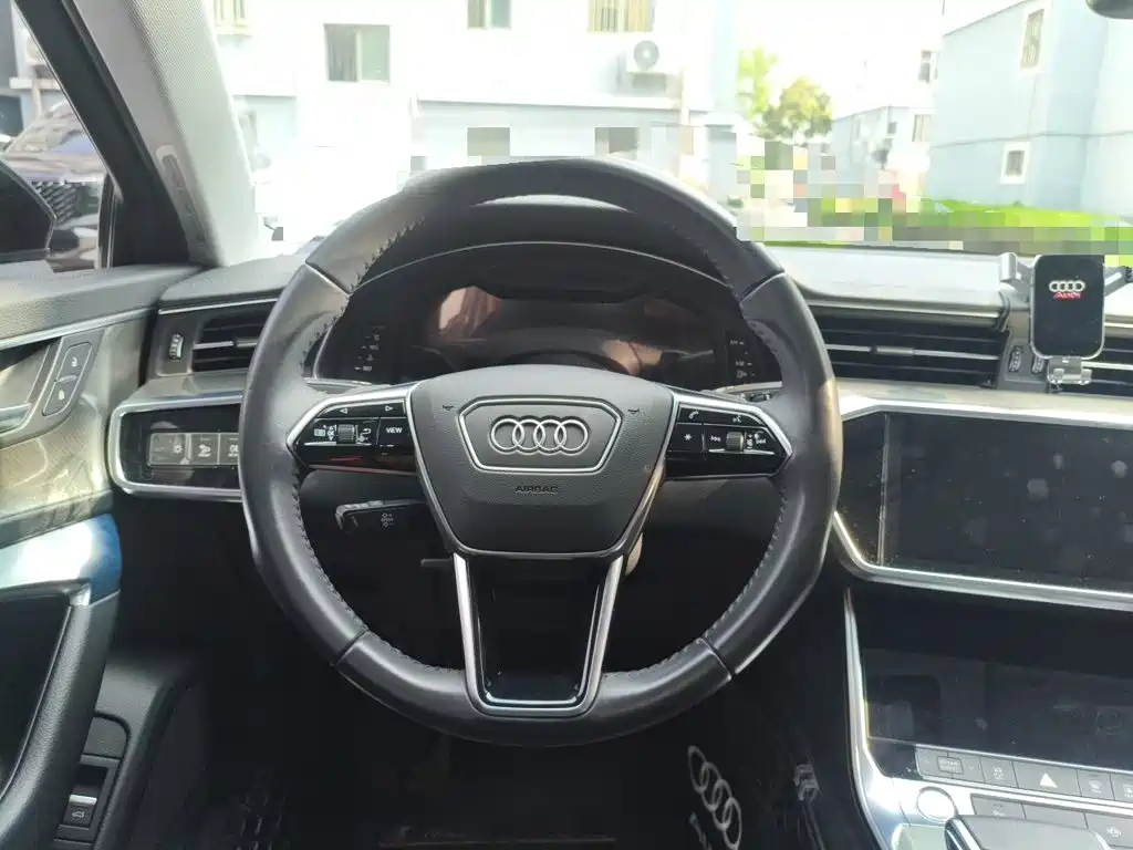 Audi A6L 2020