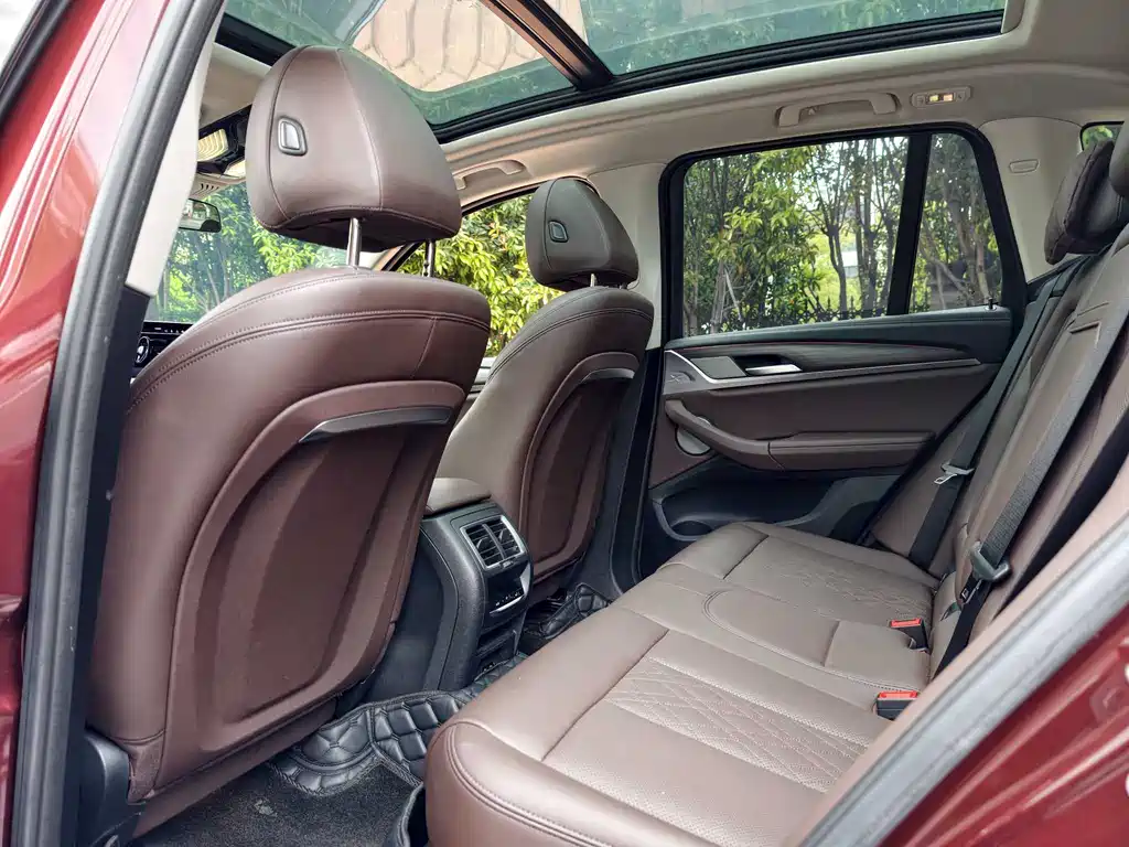 BMW X3 2022 — фото 9