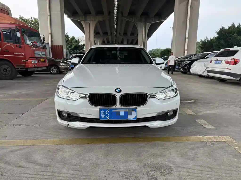 BMW 3 Series 2017 — фото 2