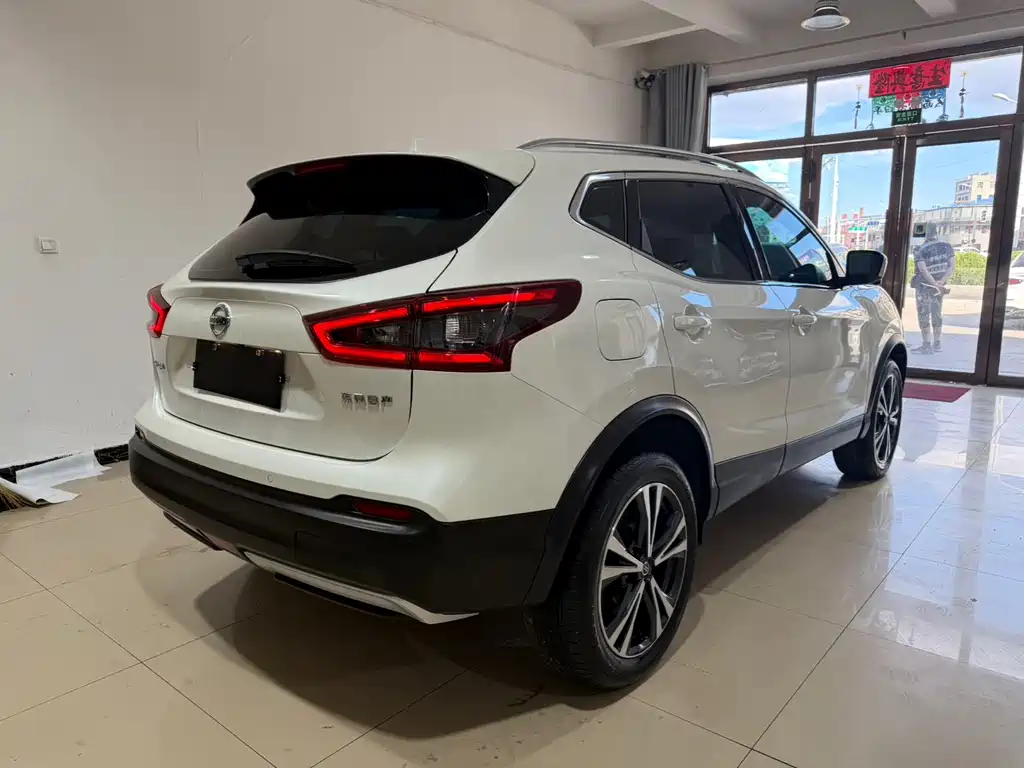 Nissan Qashqai 2023 — фото 6