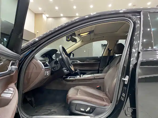 BMW 7 Series 2017