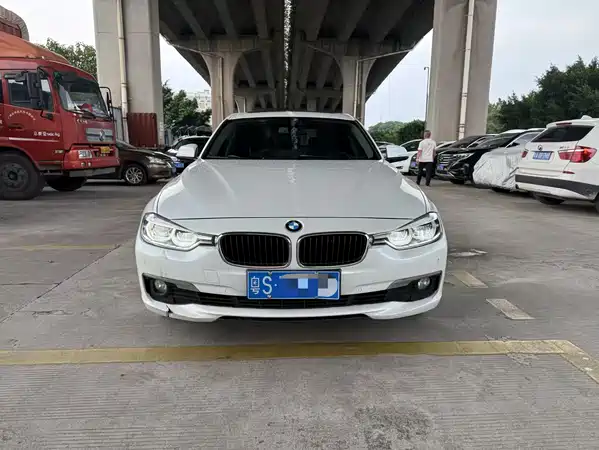 BMW 3 Series 2017