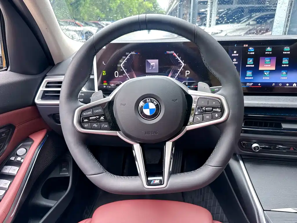 BMW 3 Series 2025 — фото 10