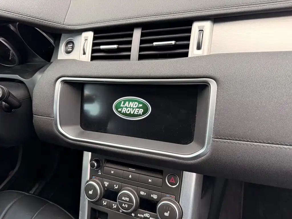 Land Rover Range Rover Evoque 2018 — фото 16