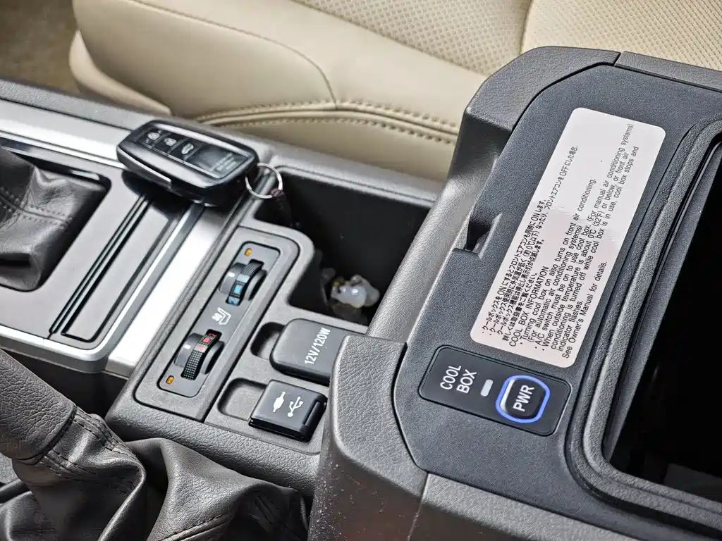 Toyota Prado 2019 — фото 15