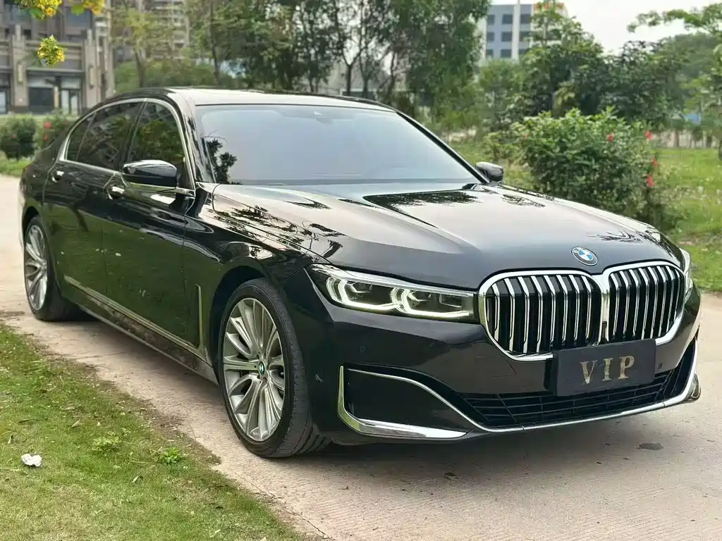 BMW 7 Series 2020 — фото 2