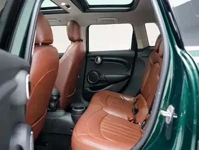 MINI MINI 2018