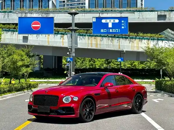 Bentley Flying Spur 2022