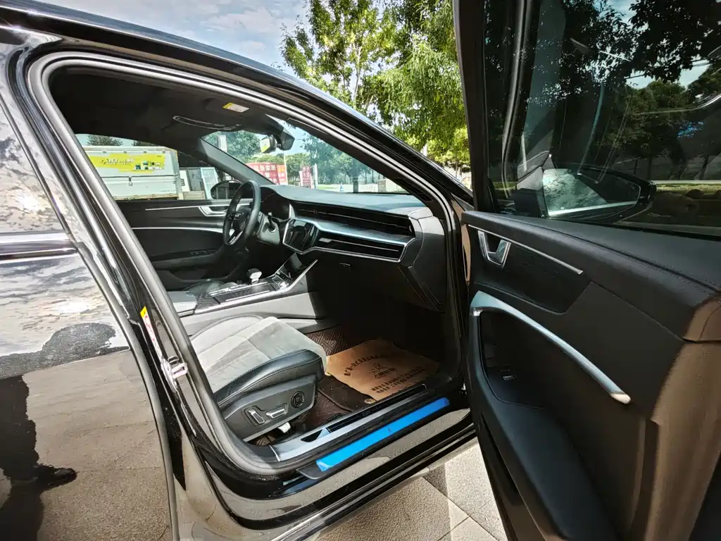 Audi A6L 2024