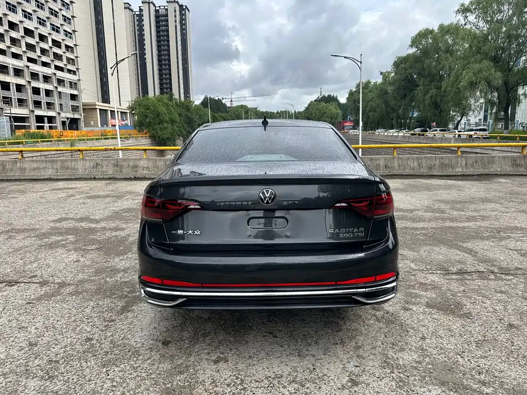 Volkswagen Sagitar 2023