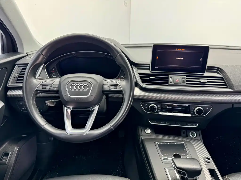 Audi Q5L 2019 — фото 18
