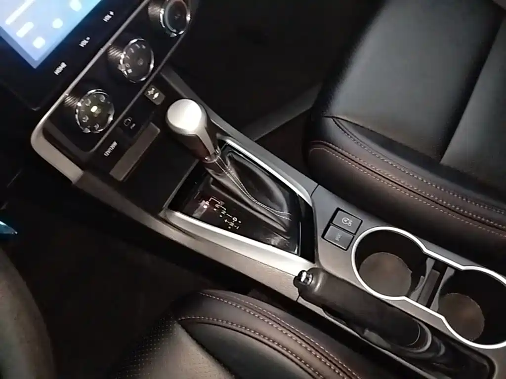 Toyota Levin 2019 — фото 14