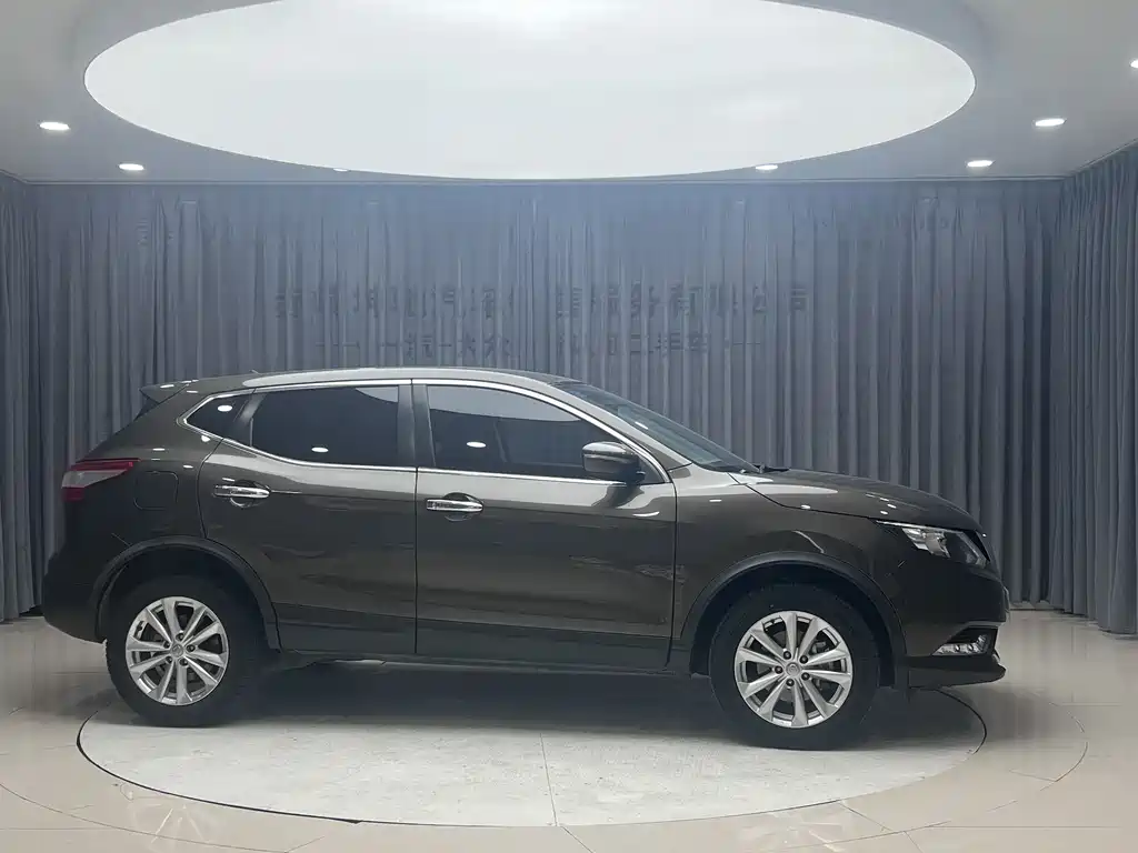 Nissan Qashqai 2017 — фото 5