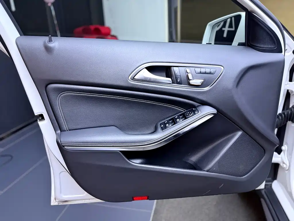 Mercedes-Benz GLA 2017