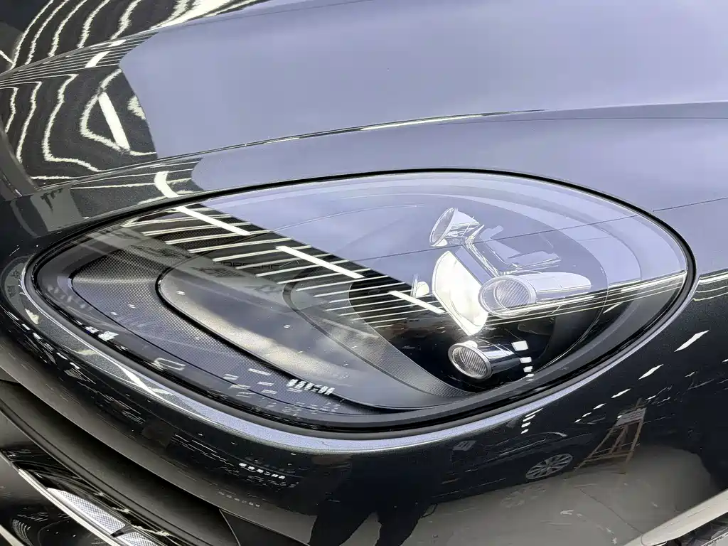 Porsche Macan 2019 — фото 14